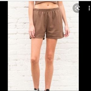 Brandy Melville Rosa Sweatshorts